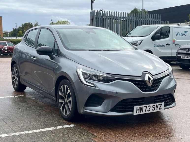 RENAULT CLIO