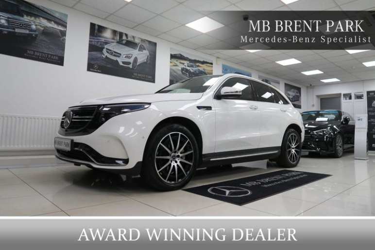 MERCEDES-BENZ Eqc
