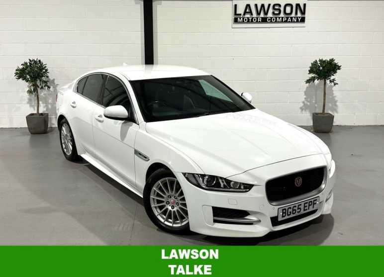 JAGUAR XE