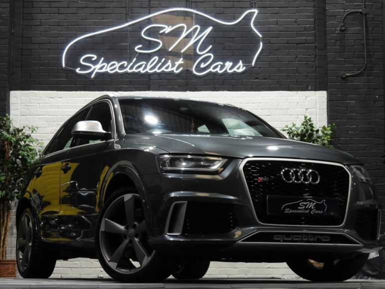 AUDI RS Q3