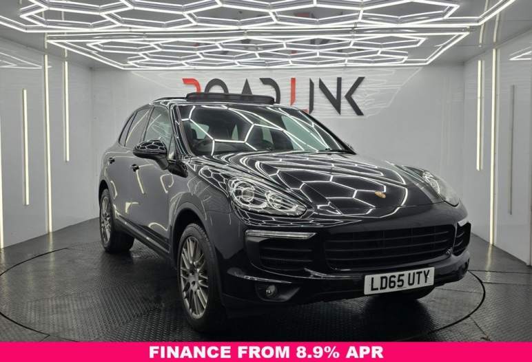 PORSCHE CAYENNE