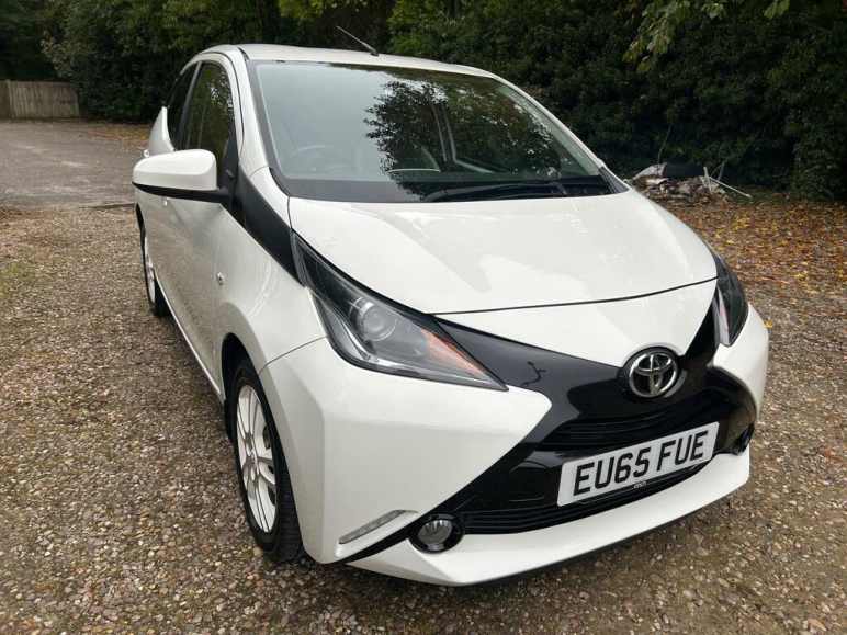 TOYOTA AYGO