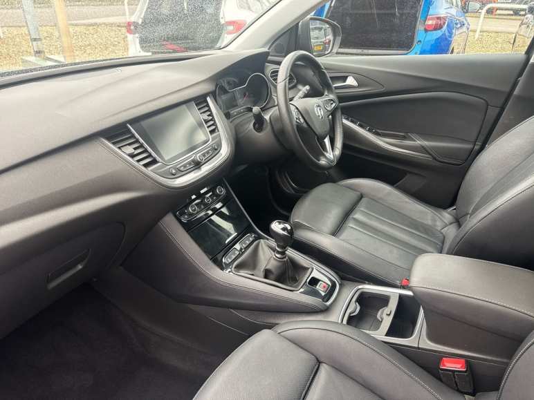 Vauxhall Grandland X