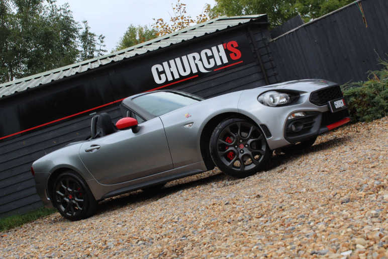 Abarth 124 Spider