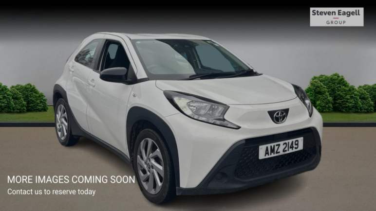 TOYOTA AYGO X
