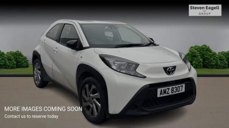 TOYOTA AYGO X