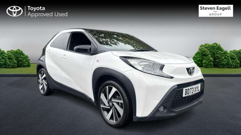 TOYOTA AYGO X