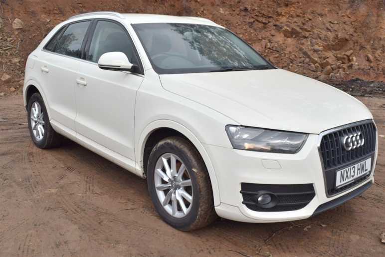 AUDI Q3