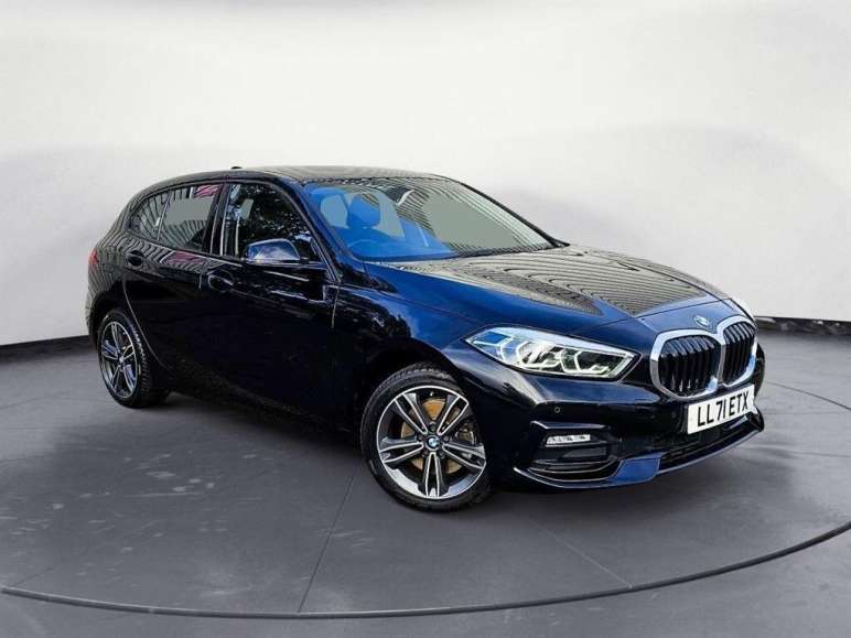 BMW 1 SERIES