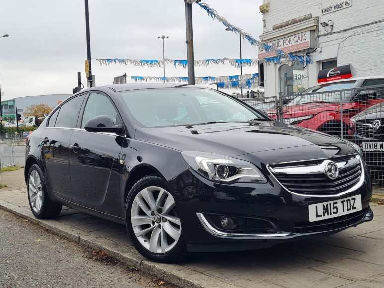 VAUXHALL INSIGNIA