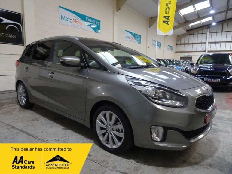 Kia Carens