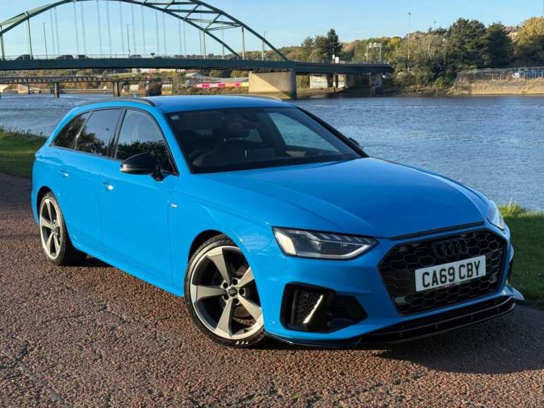 AUDI A4