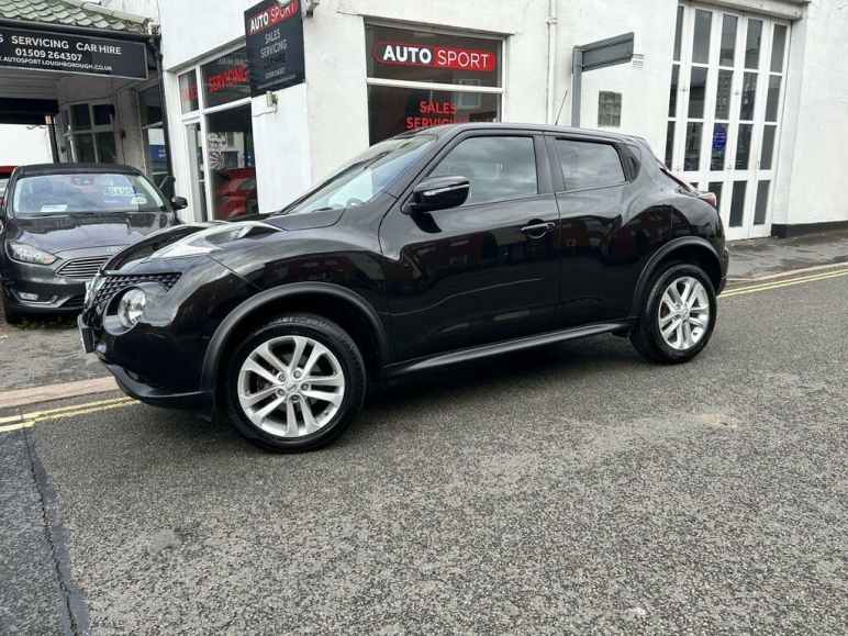 NISSAN JUKE