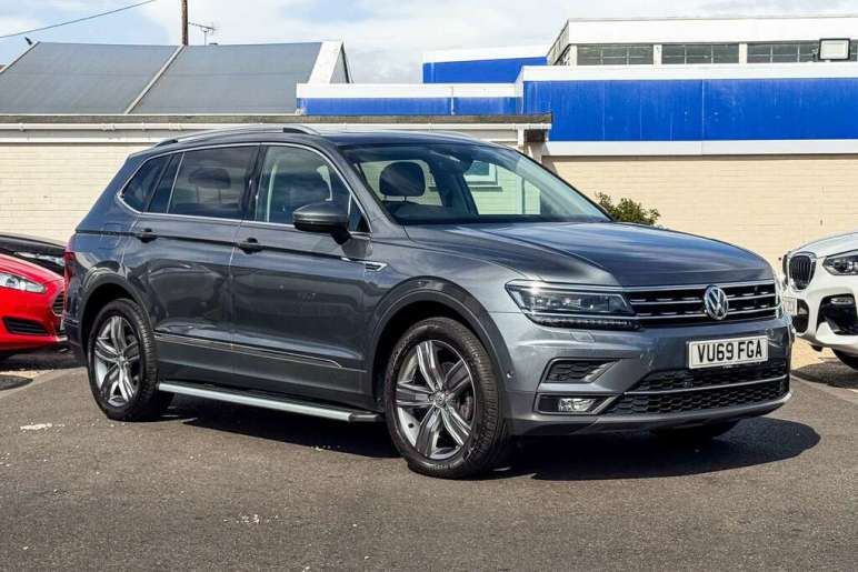 VOLKSWAGEN TIGUAN ALLSPACE