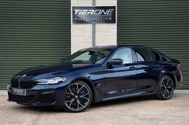 BMW 5 SERIES