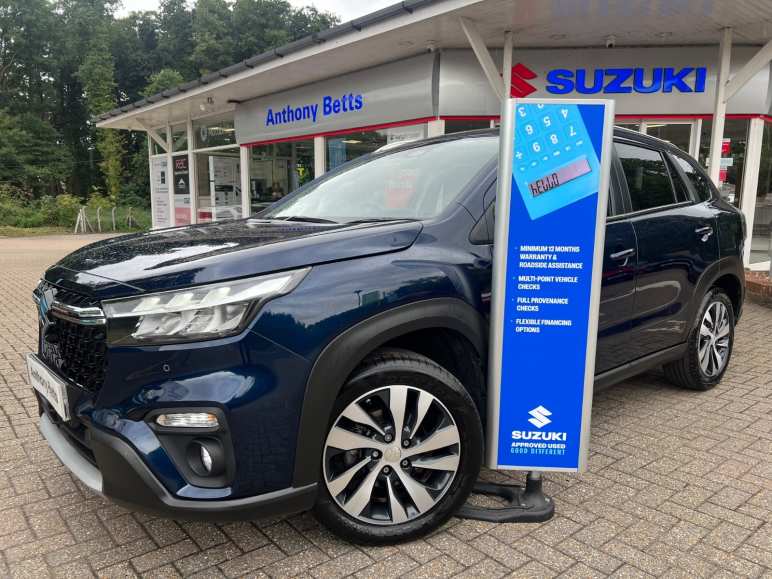 SUZUKI S-CROSS
