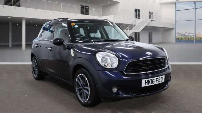 MINI COUNTRYMAN