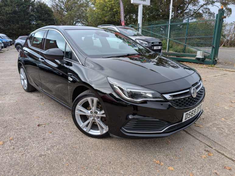VAUXHALL ASTRA