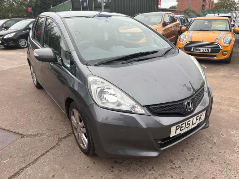 HONDA JAZZ