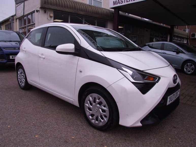 TOYOTA AYGO