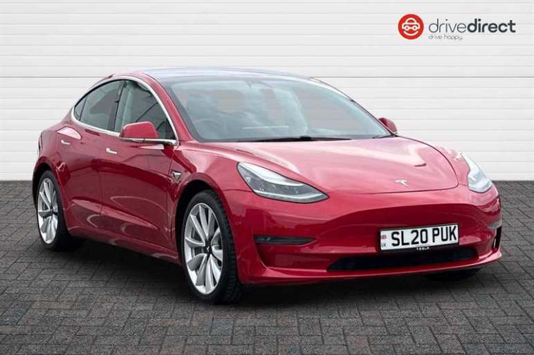 TESLA MODEL 3