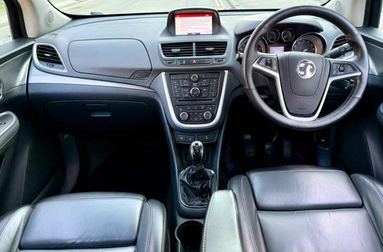 VAUXHALL MOKKA