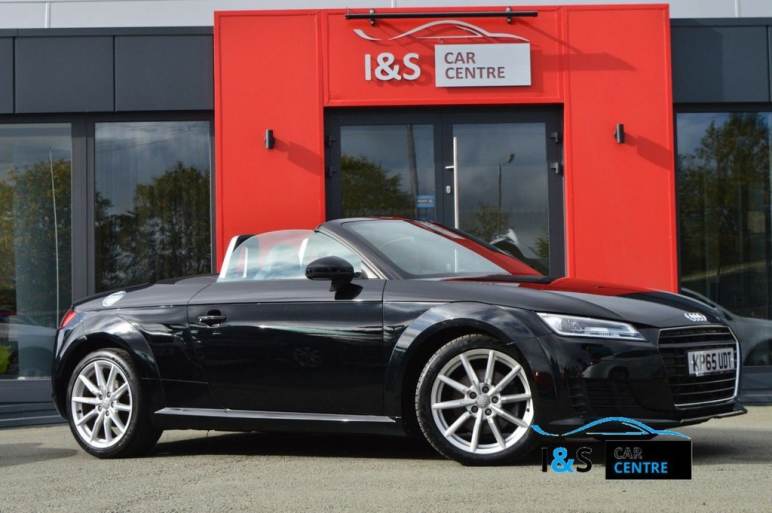 AUDI TT