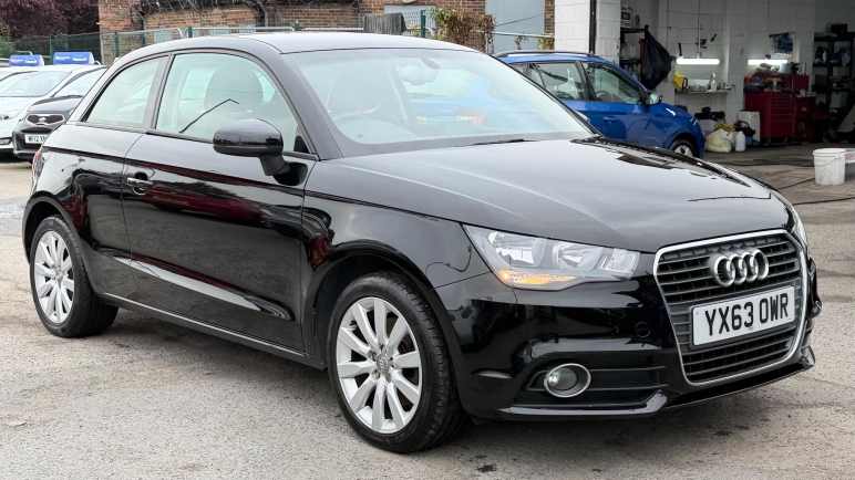 AUDI A1
