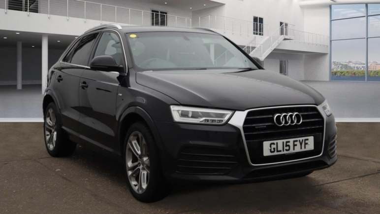 AUDI Q3