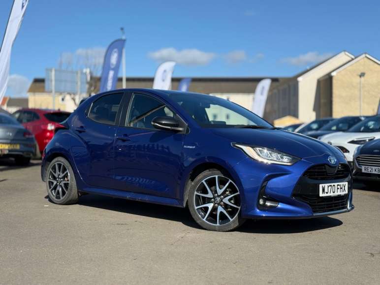 TOYOTA YARIS