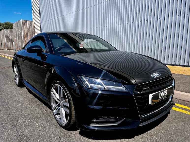 AUDI TT