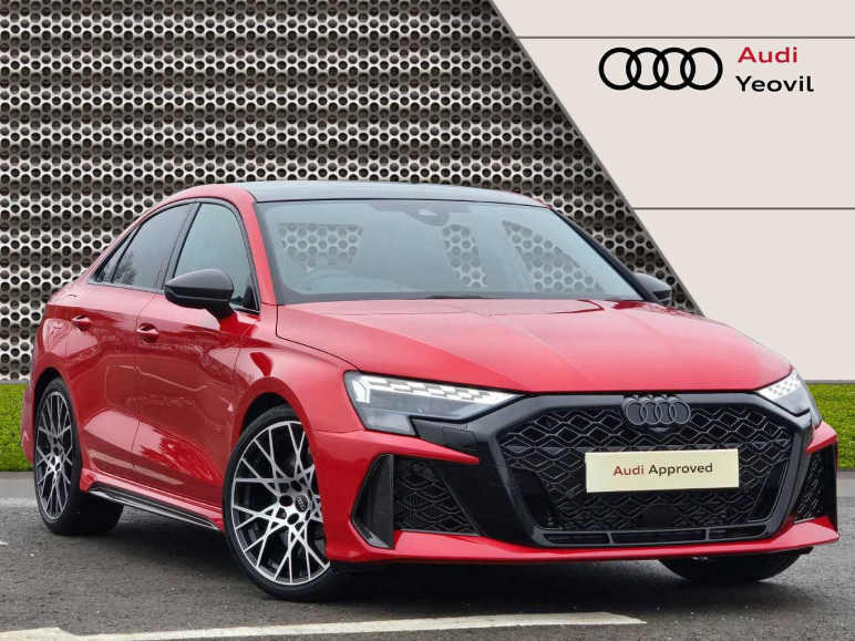 AUDI RS3