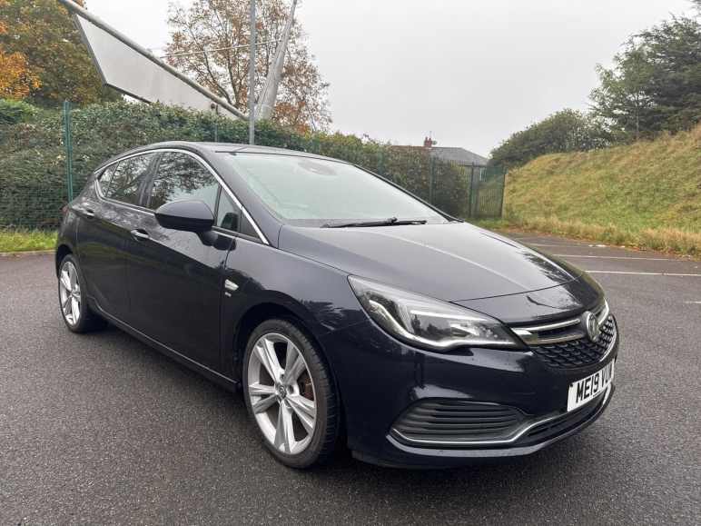 VAUXHALL ASTRA