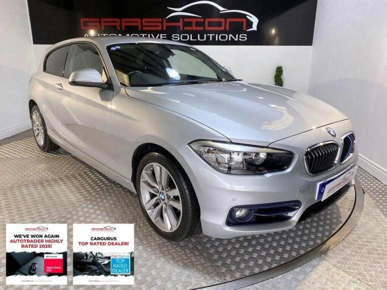 BMW 1 SERIES