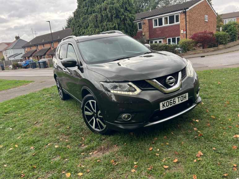 NISSAN X-TRAIL