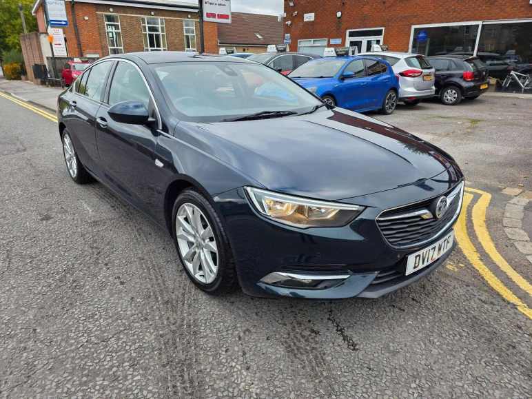 VAUXHALL INSIGNIA