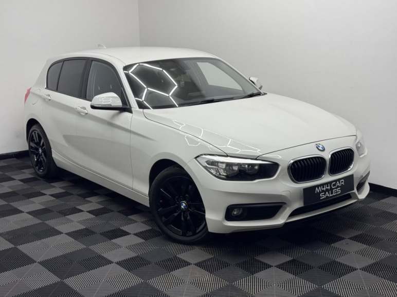 BMW 1 SERIES