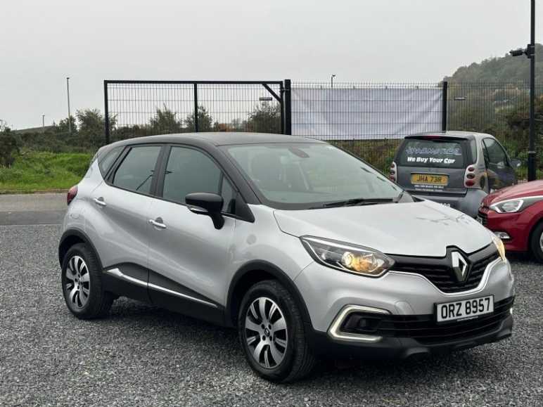 RENAULT CAPTUR