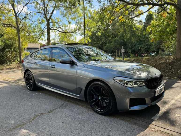 BMW 6 SERIES