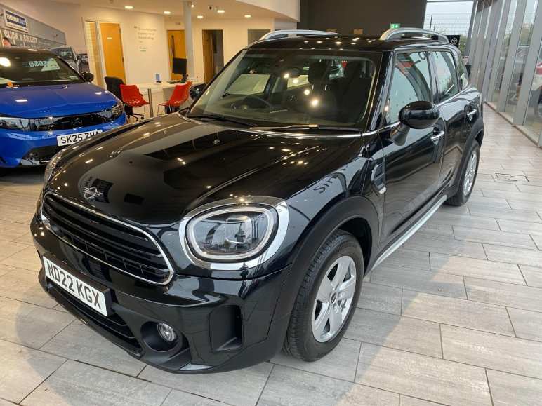 MINI COUNTRYMAN