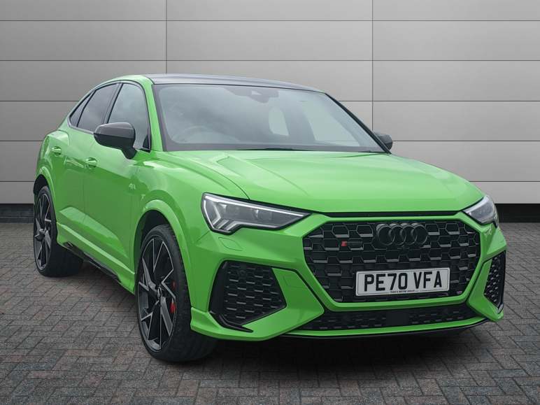 AUDI RS Q3