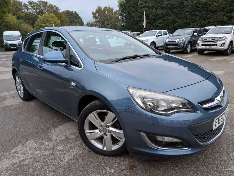 VAUXHALL ASTRA