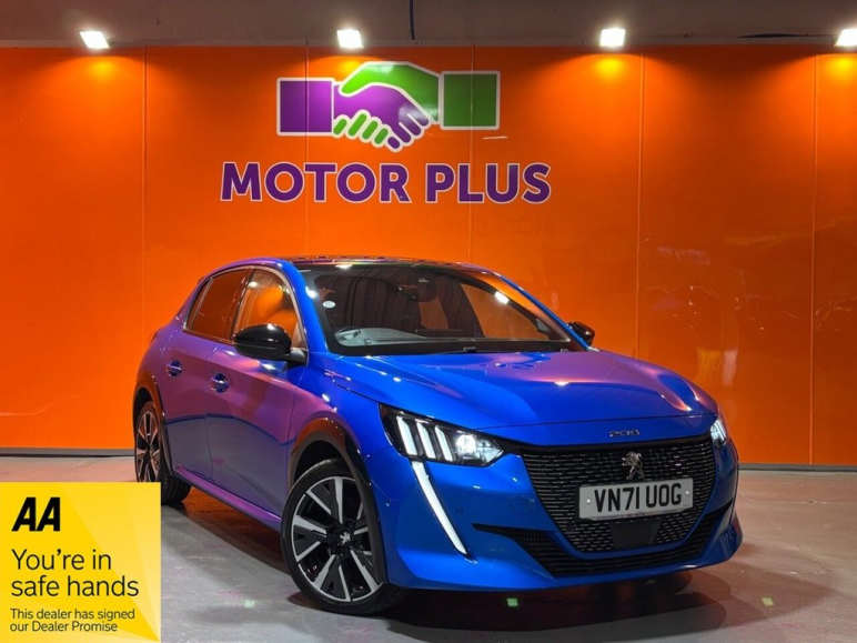 PEUGEOT 208
