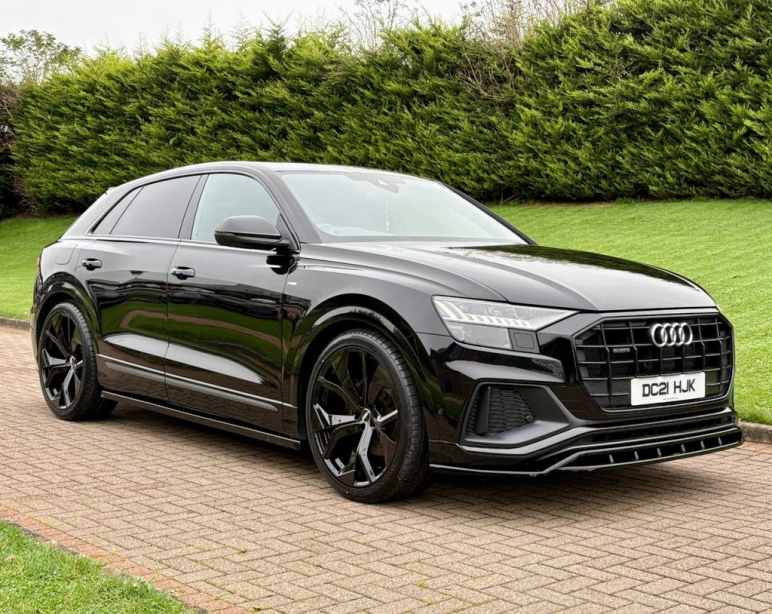 Audi Q8