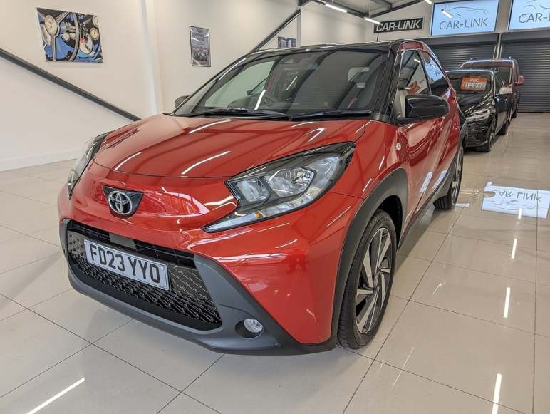 TOYOTA AYGO X