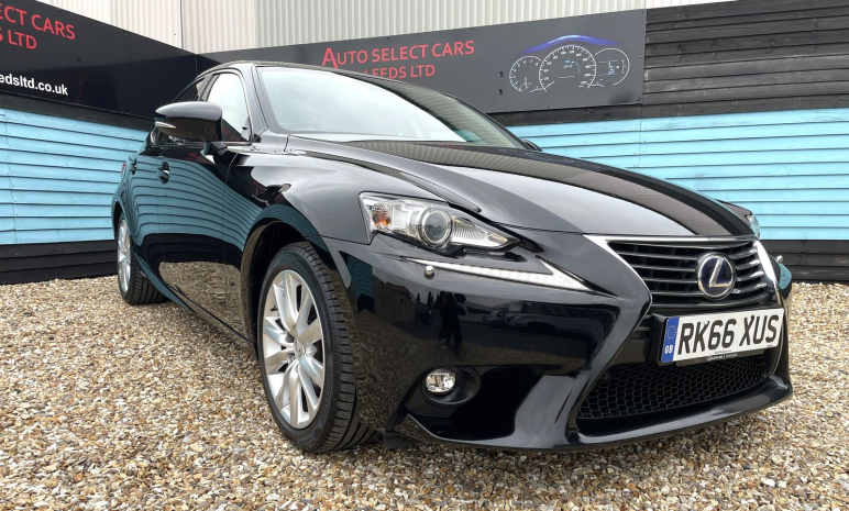 Lexus Is