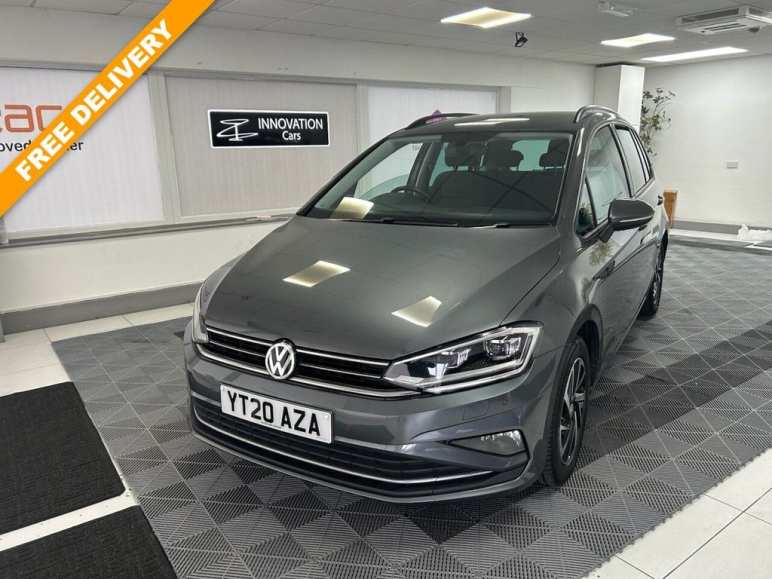 Volkswagen Golf Sv