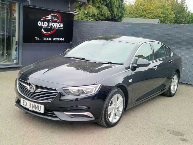 VAUXHALL INSIGNIA