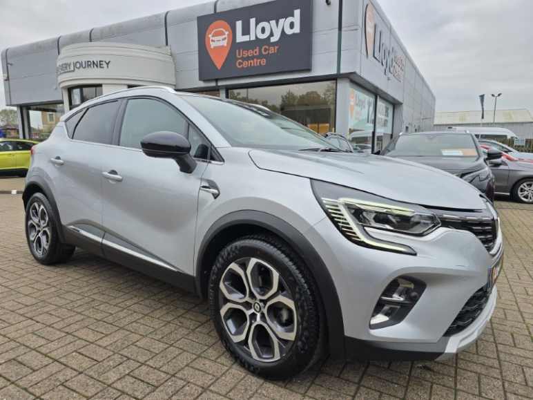 RENAULT CAPTUR