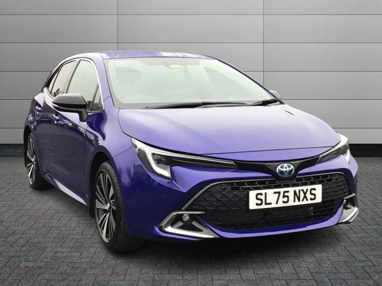 TOYOTA COROLLA